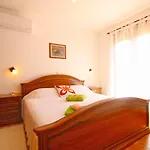 Nyaraló House 2199