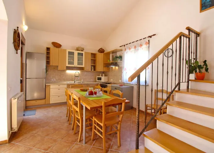 House 2199 Ferienhaus Ližnjan