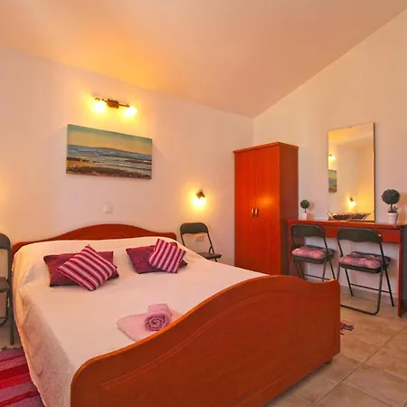 Vakantiehuis House 2199 Ližnjan
