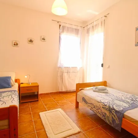 Vakantiehuis House 2199 Ližnjan